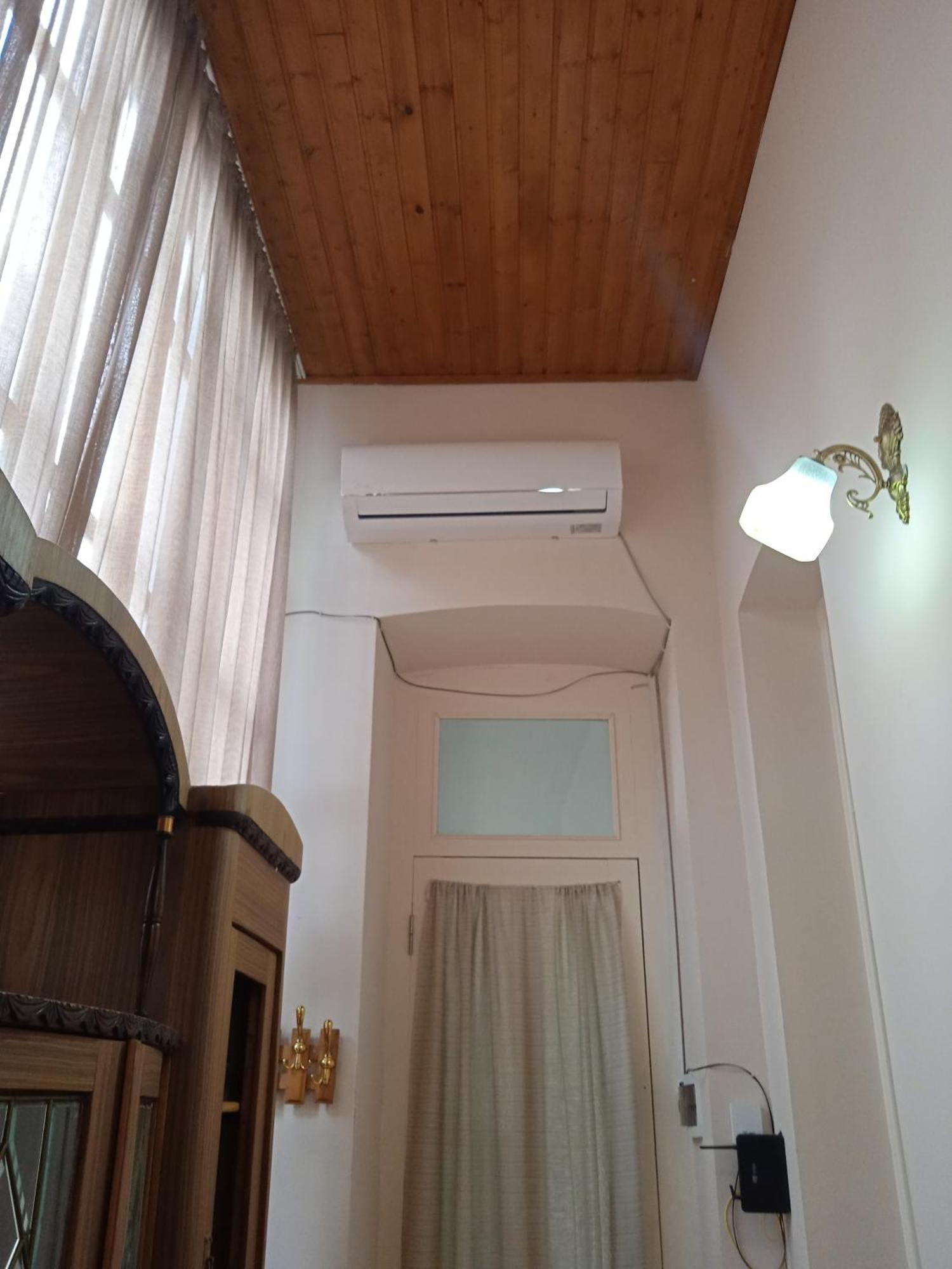 Smoking Lion Apartment Tbilisi Exterior foto